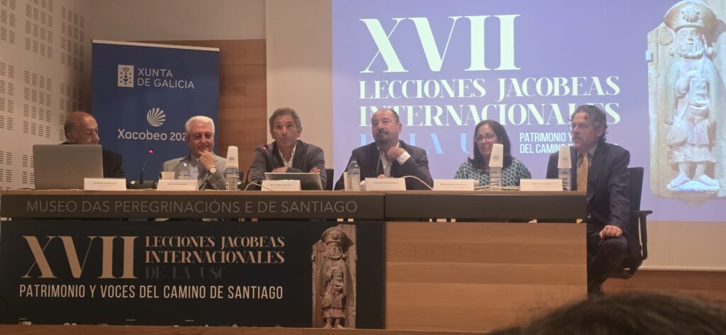 Inauguration des 17e Lecciones, la table des officiels.
